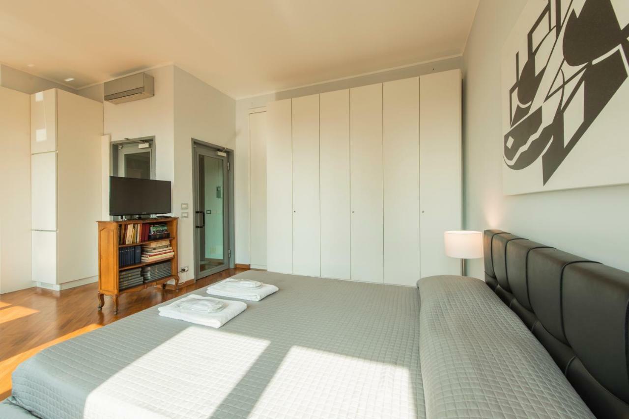 Bnbutler - Duomo Apartment - Galleria Unione Mailand Exterior foto