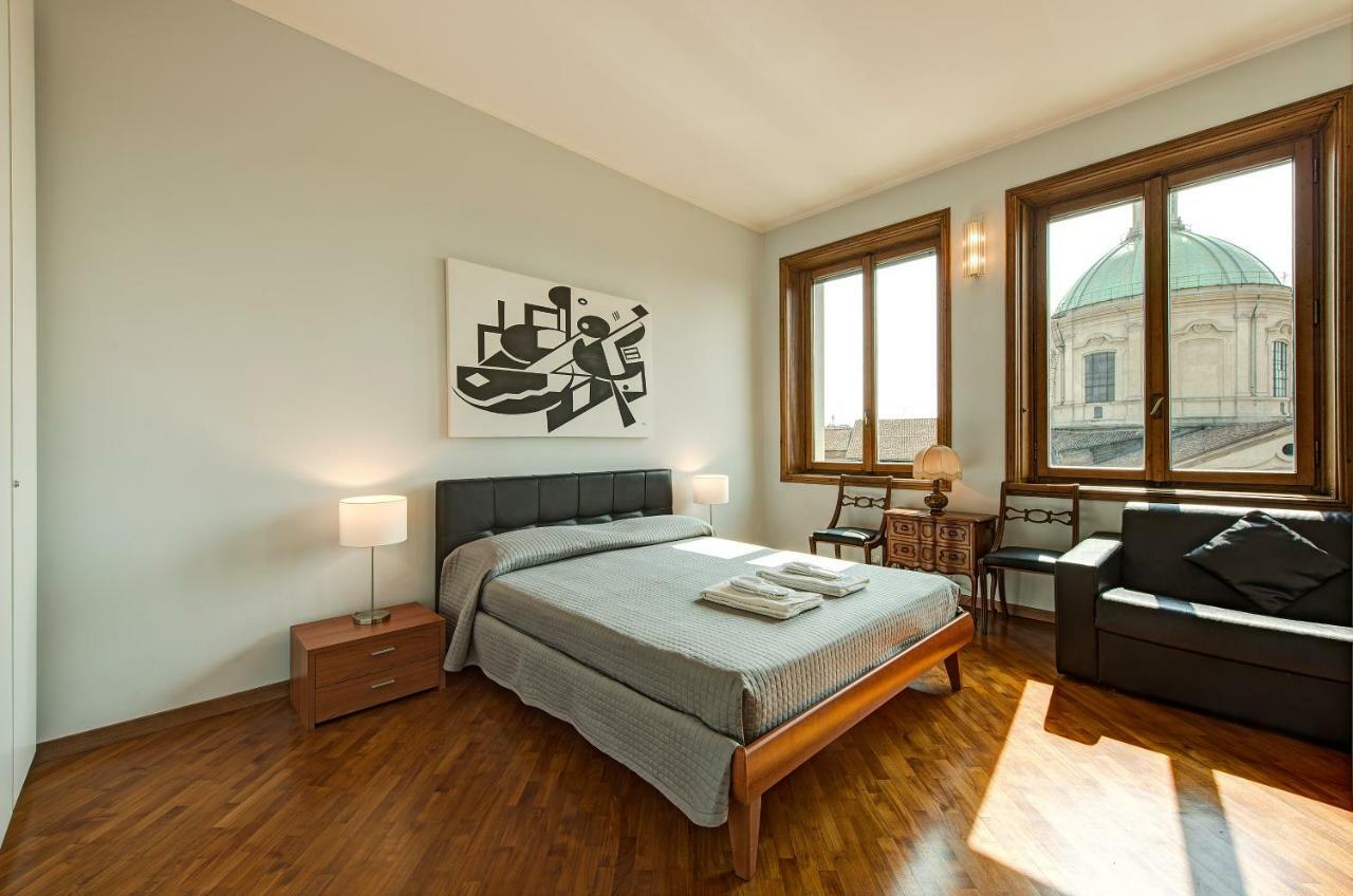 Bnbutler - Duomo Apartment - Galleria Unione Mailand Exterior foto