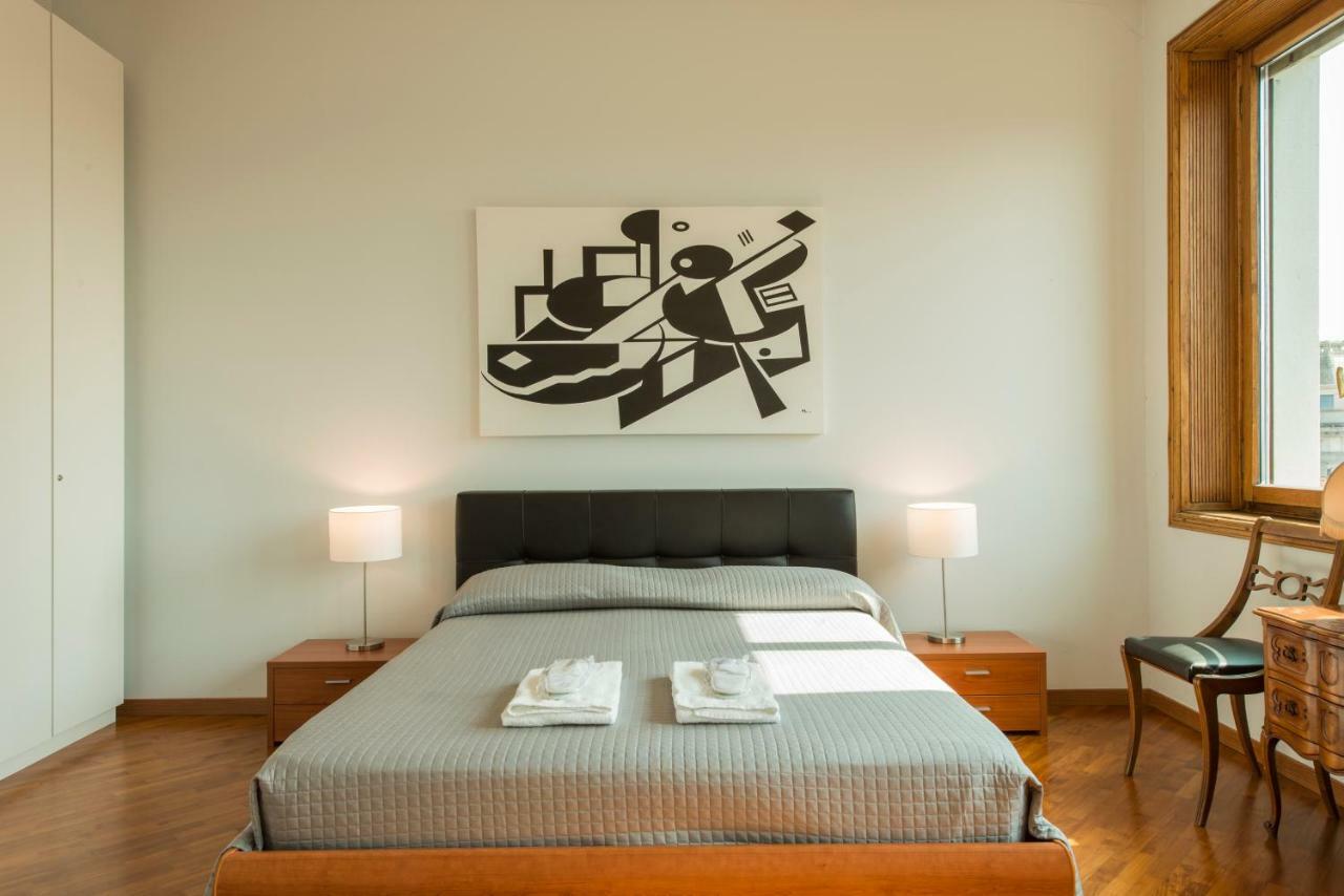 Bnbutler - Duomo Apartment - Galleria Unione Mailand Exterior foto